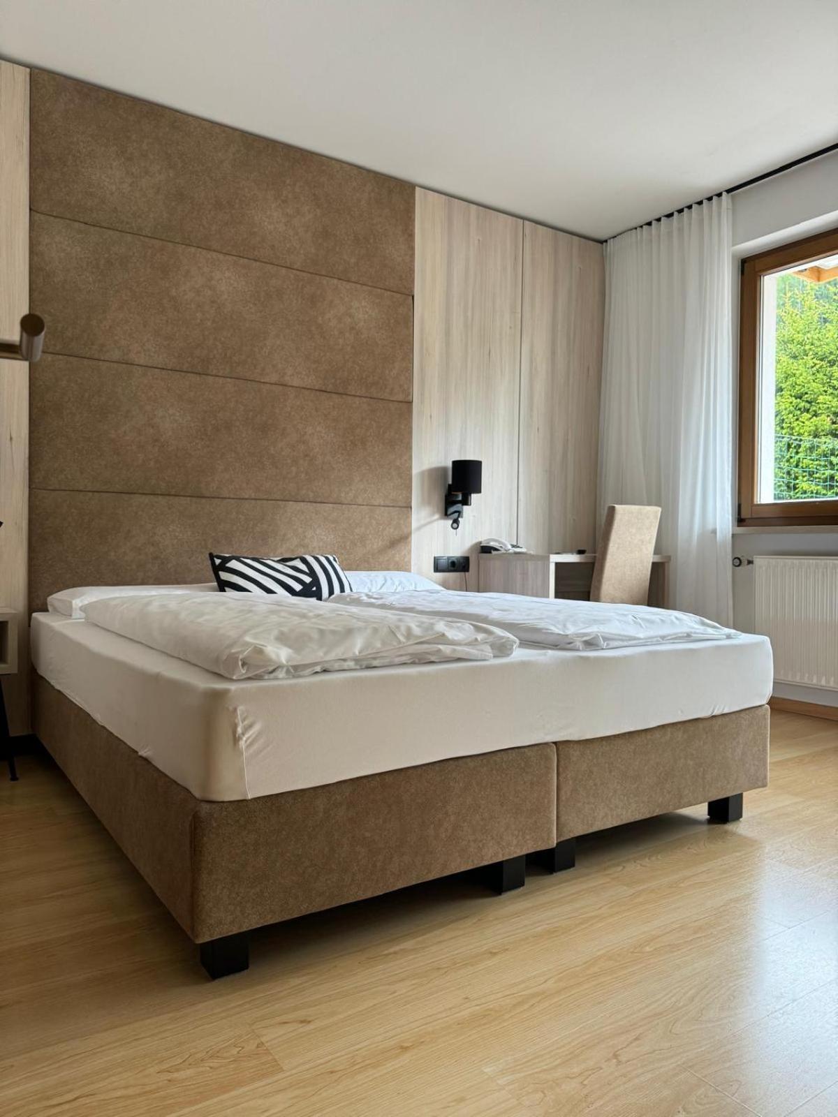 Biovita Alpi 3*